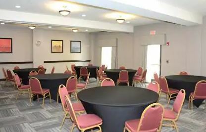Hampton Hotel 3*